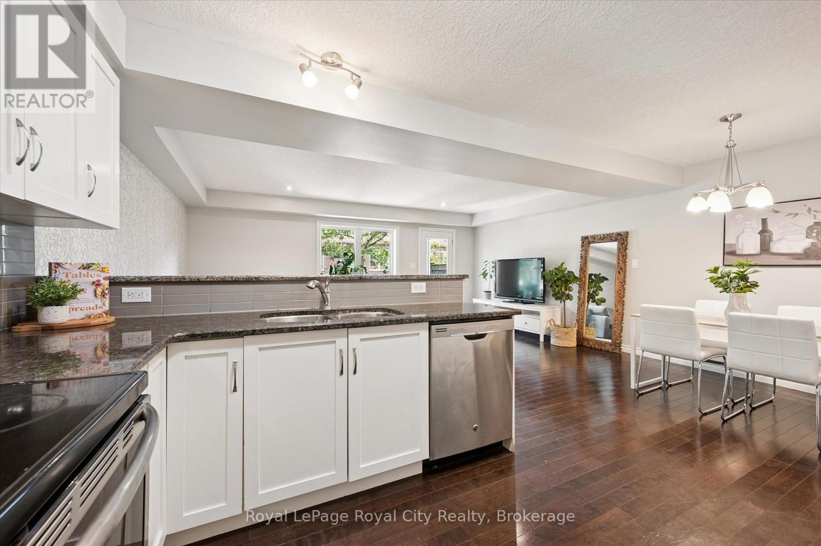 16 - 167 Arkell Road, Guelph, Ontario N1L 0J9 - Photo 15 - X12574400