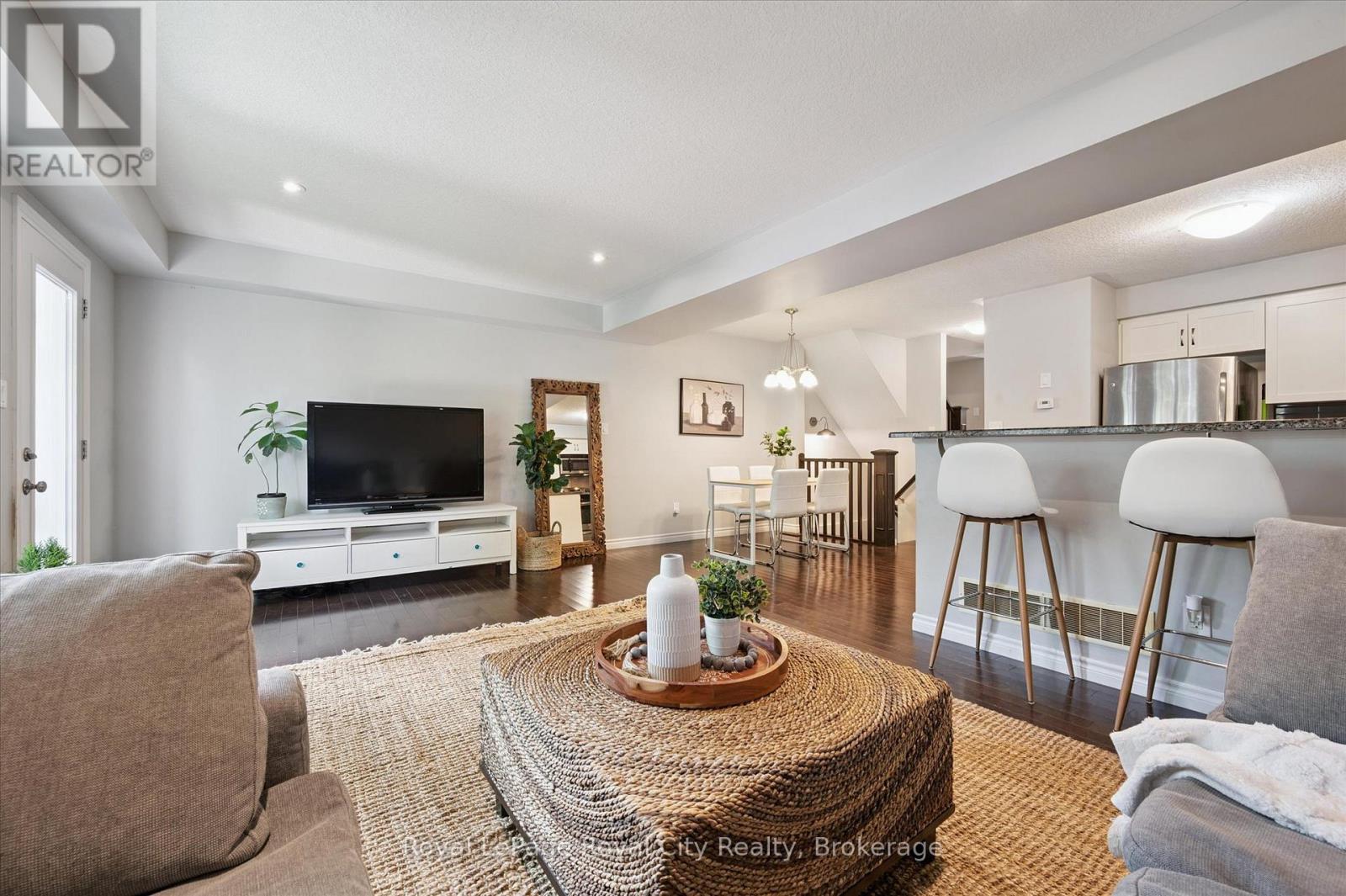 16 - 167 Arkell Road, Guelph, Ontario N1L 0J9 - Photo 20 - X12574400