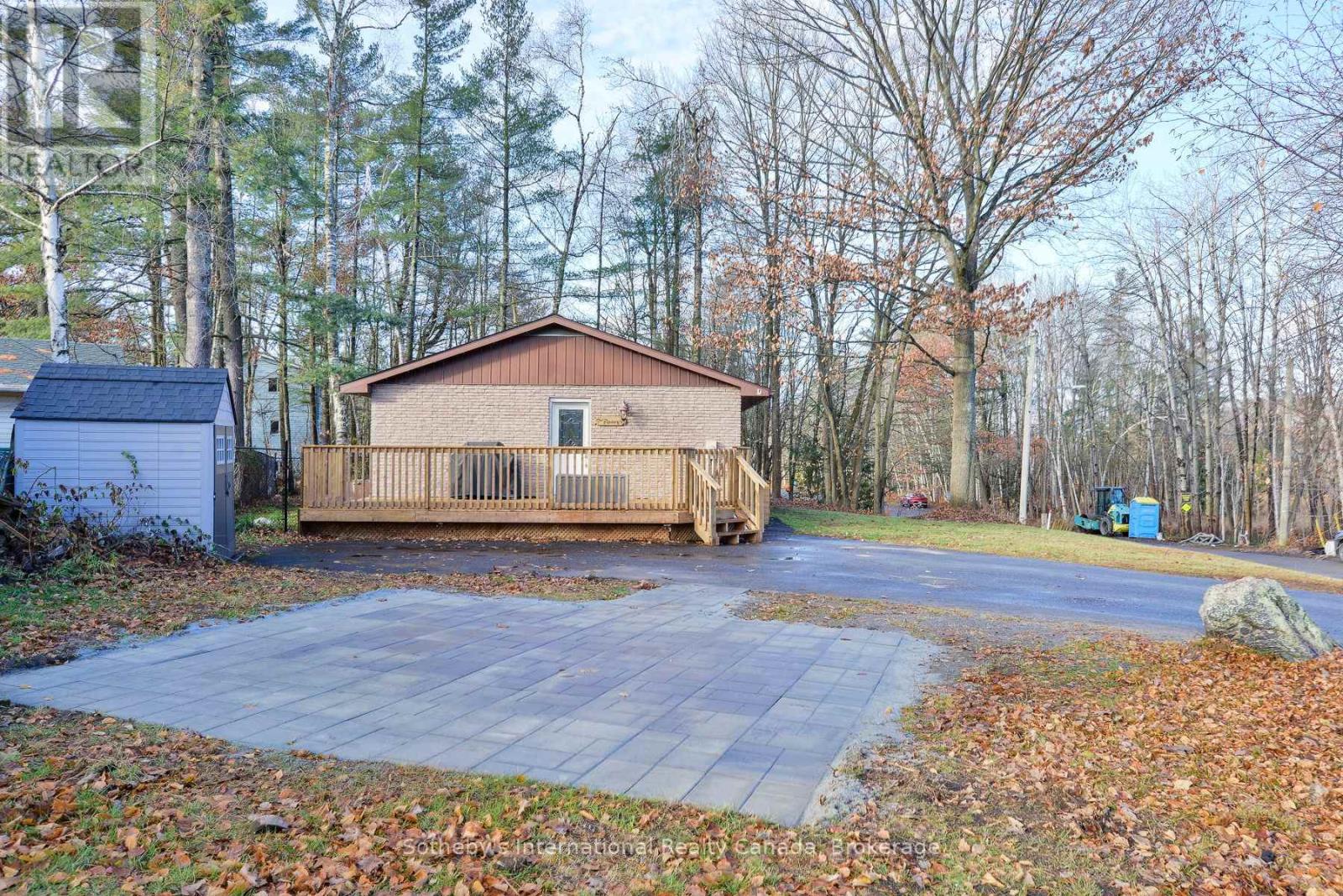 115 Segwun Boulevard, Gravenhurst, Ontario  P1P 1C5 - Photo 21 - X12574536