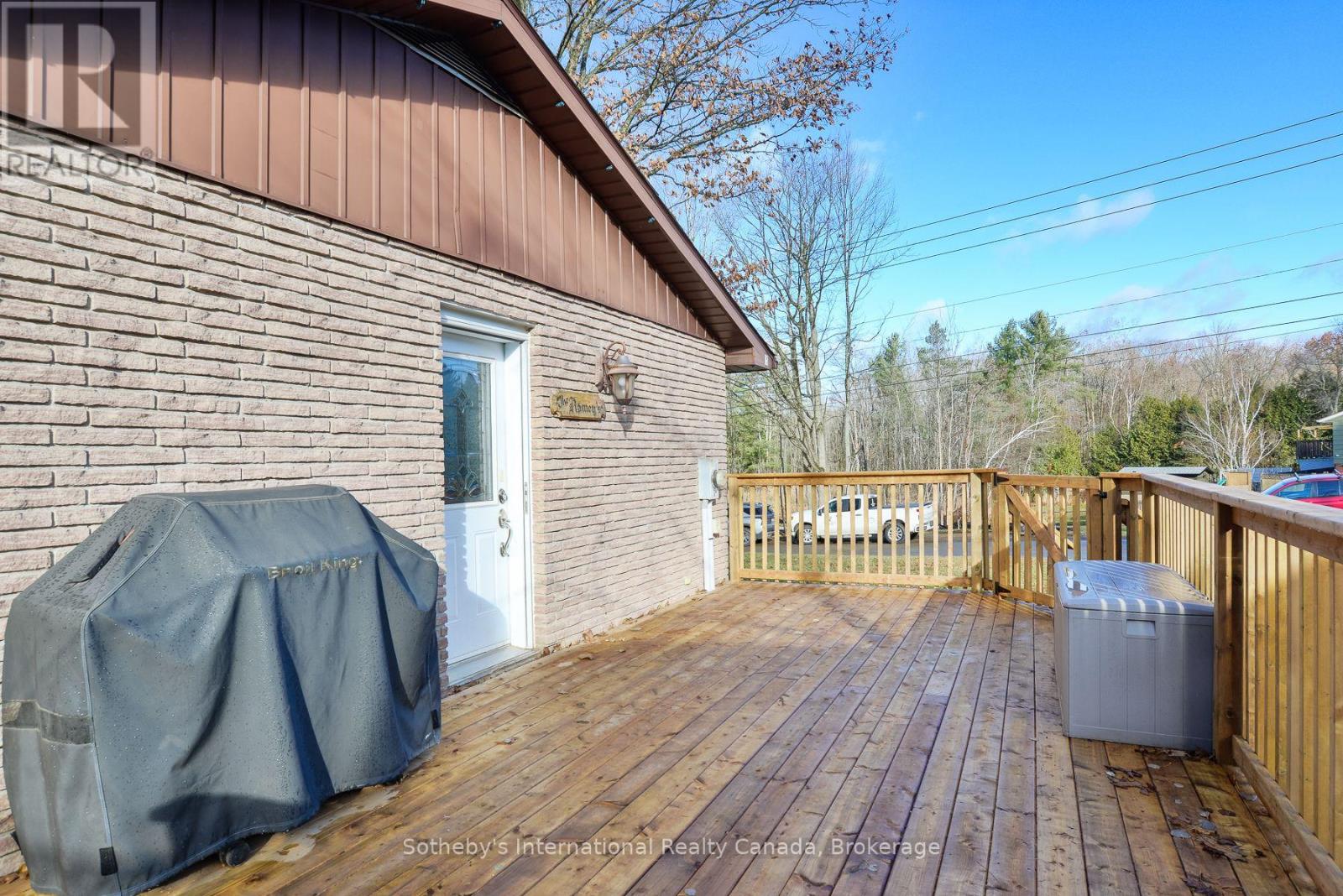 115 Segwun Boulevard, Gravenhurst, Ontario  P1P 1C5 - Photo 22 - X12574536