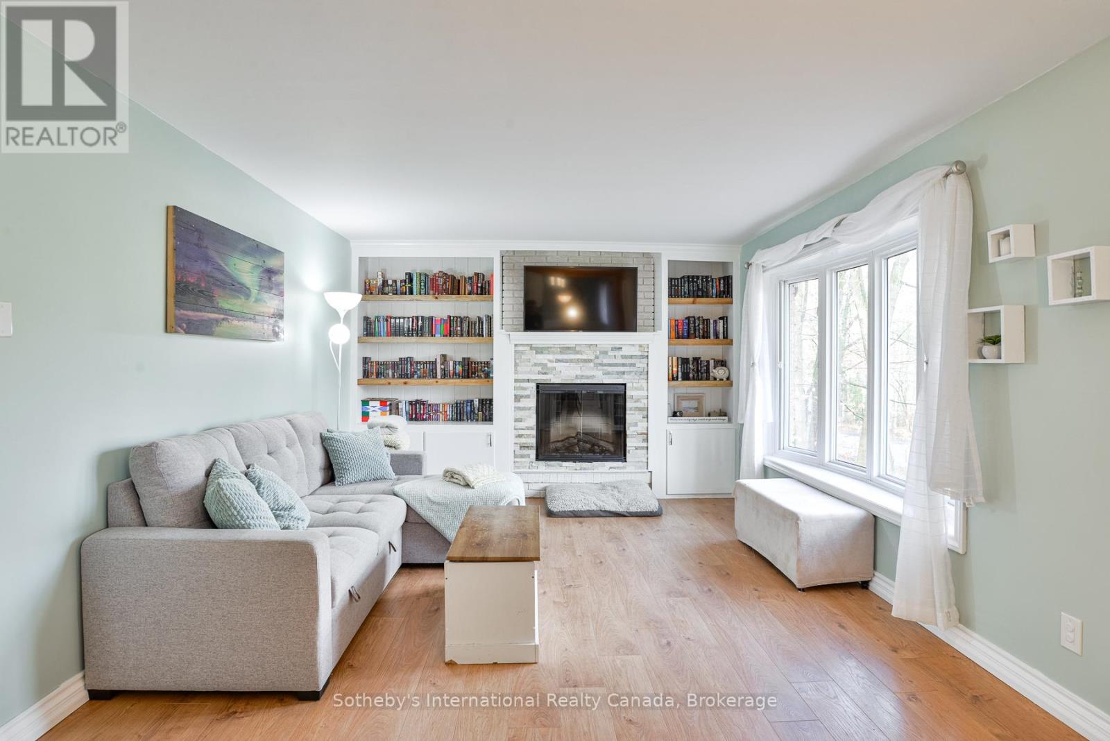 115 Segwun Boulevard, Gravenhurst, Ontario  P1P 1C5 - Photo 5 - X12574536