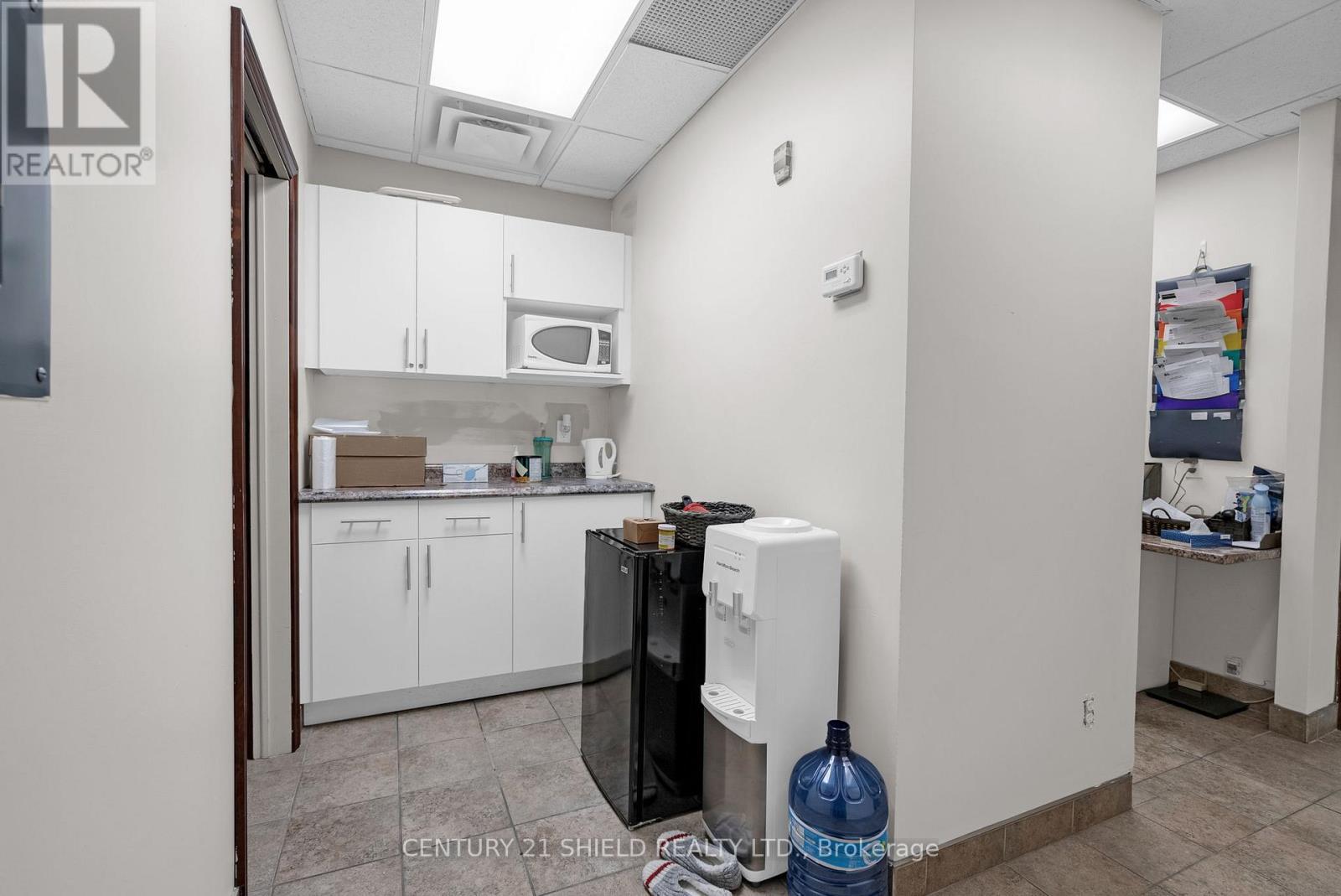 110 - 820 Mcconnell Avenue, Cornwall, Ontario  K6H 4M4 - Photo 3 - X12574572