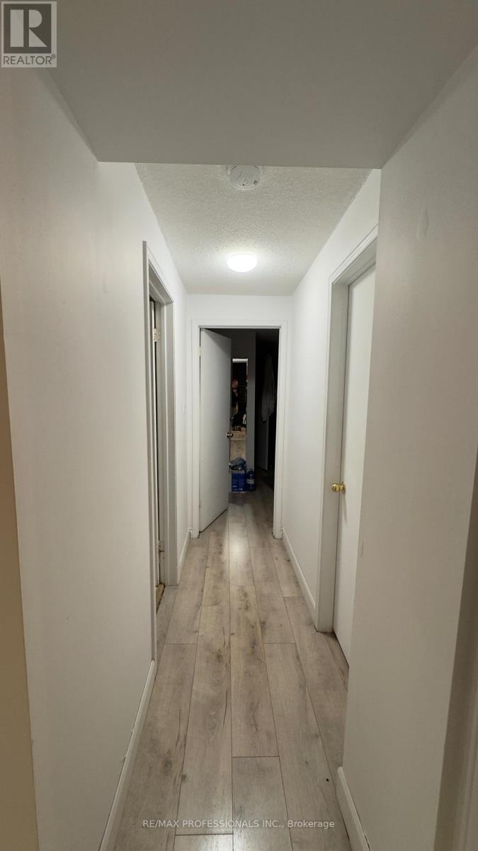 3 - 41 Albemarle Avenue, Toronto, Ontario  M4K 1H6 - Photo 6 - E12556396