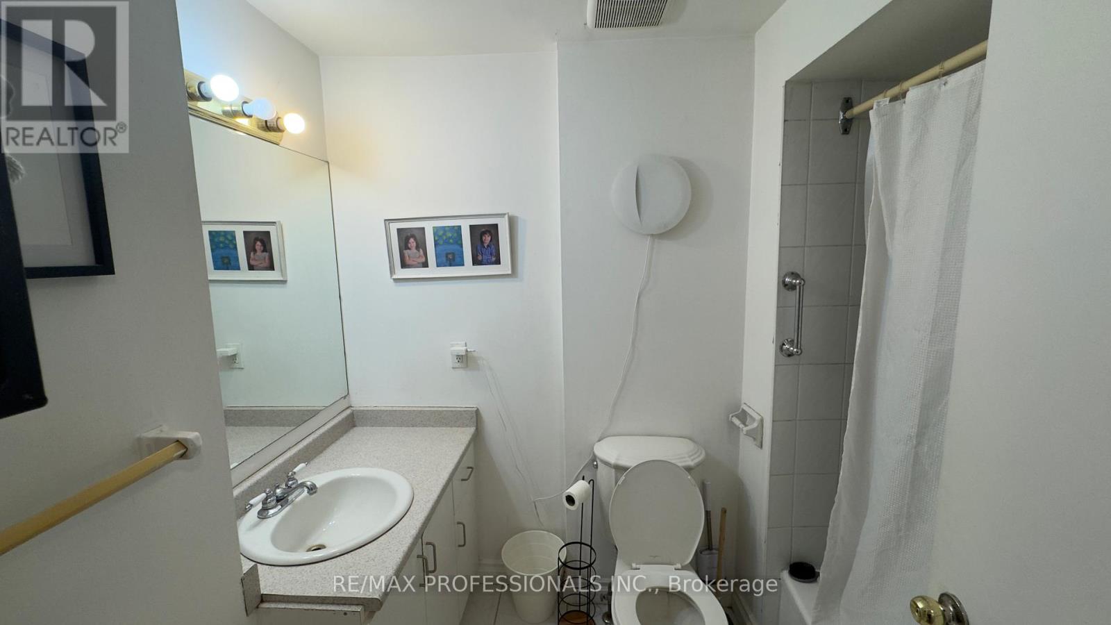 3 - 41 Albemarle Avenue, Toronto, Ontario  M4K 1H6 - Photo 8 - E12556396