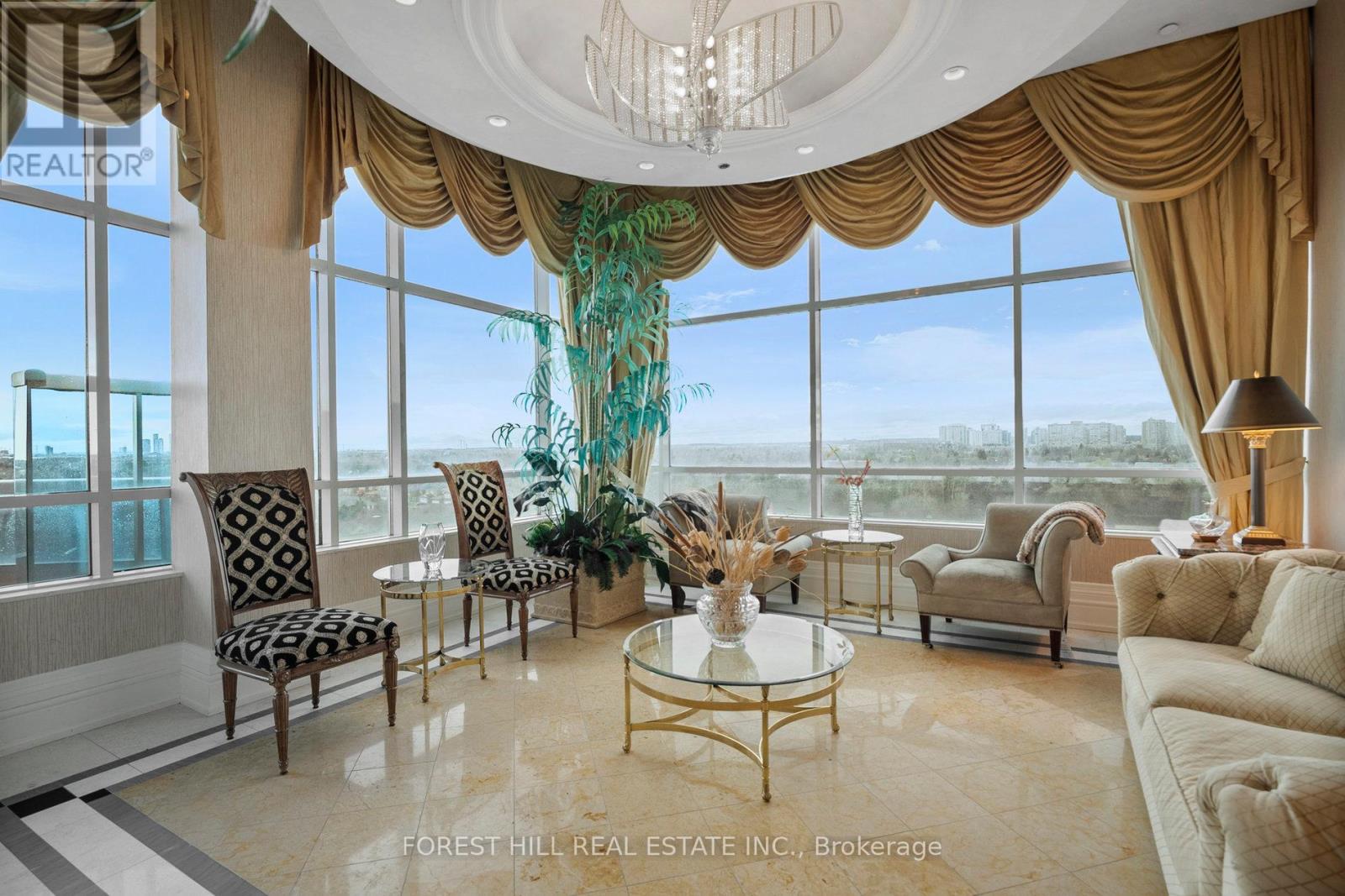 Uph - 1 Cordoba Drive, Vaughan, Ontario  L4J 8S3 - Photo 4 - N12571428