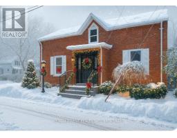 8 CATHERINE STREET, Prince Edward County, Ontario