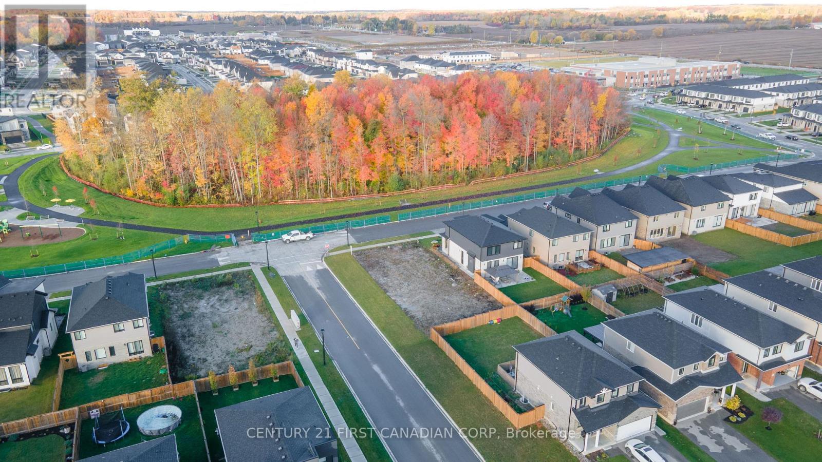 2114 Saddlerock Avenue W, London North, Ontario  N6G 3W3 - Photo 5 - X12369131