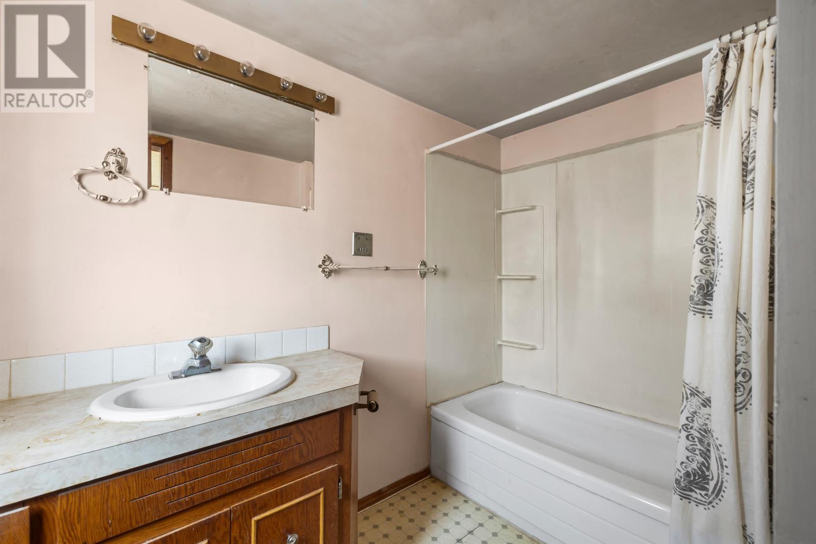 2471 Selkirk Road, Iona, Prince Edward Island  C0A 1A0 - Photo 18 - 202528511