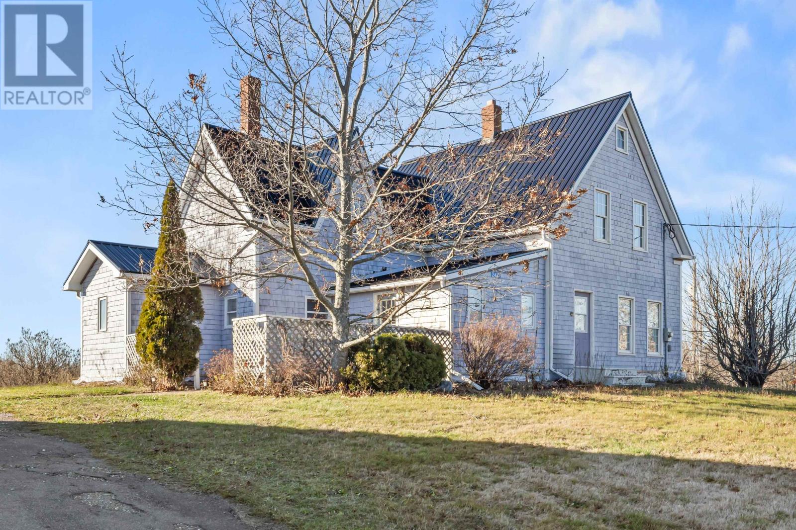 2471 Selkirk Road, Iona, Prince Edward Island  C0A 1A0 - Photo 3 - 202528511