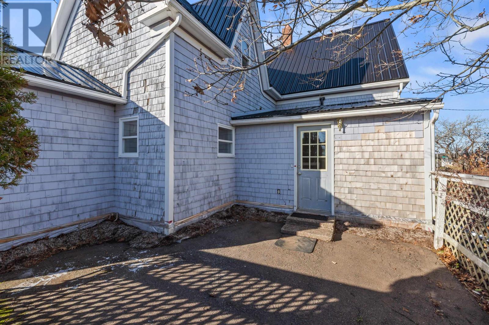 2471 Selkirk Road, Iona, Prince Edward Island  C0A 1A0 - Photo 37 - 202528511