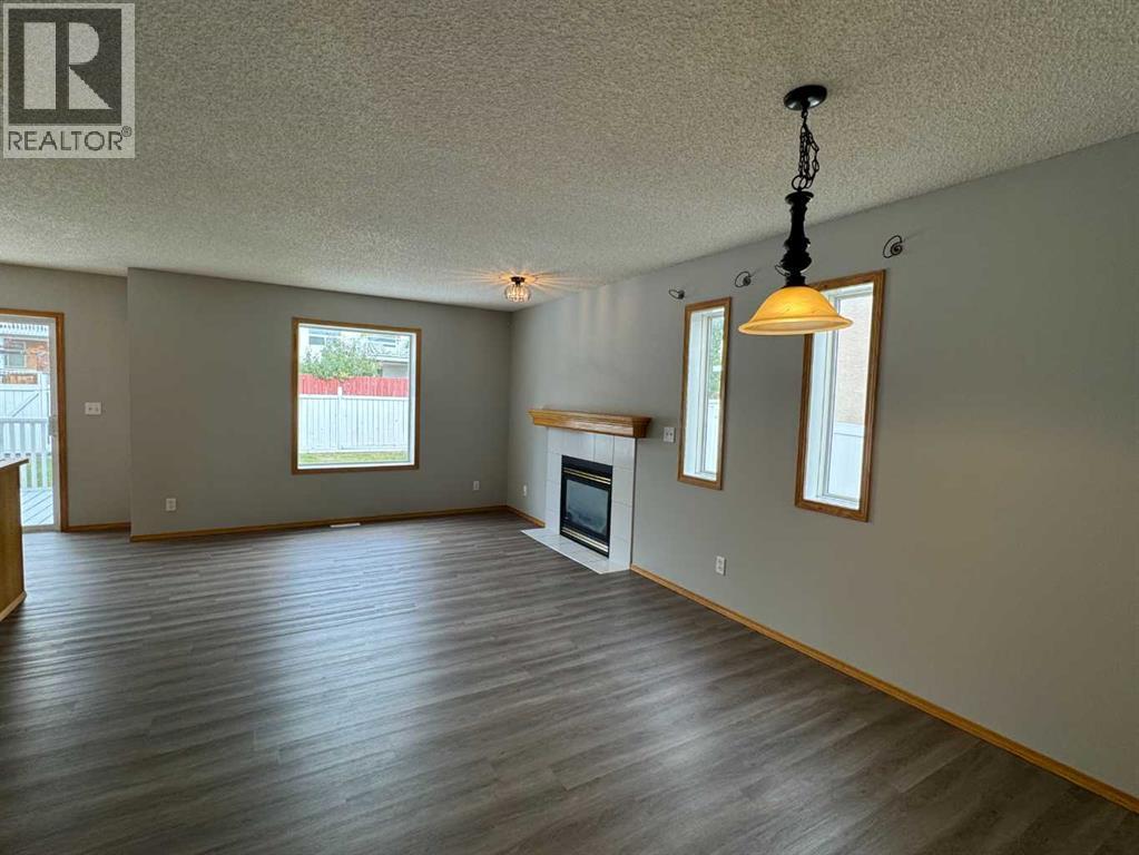 22 Arbour Butte Road Nw, Calgary, Alberta  T3G 4L7 - Photo 5 - A2260725