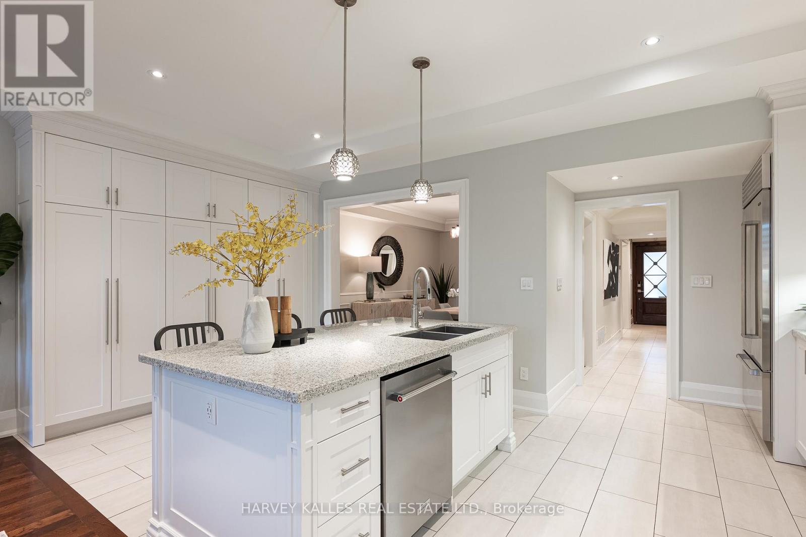 265 St Clements Avenue, Toronto, Ontario  M4R 1H3 - Photo 15 - C12574370