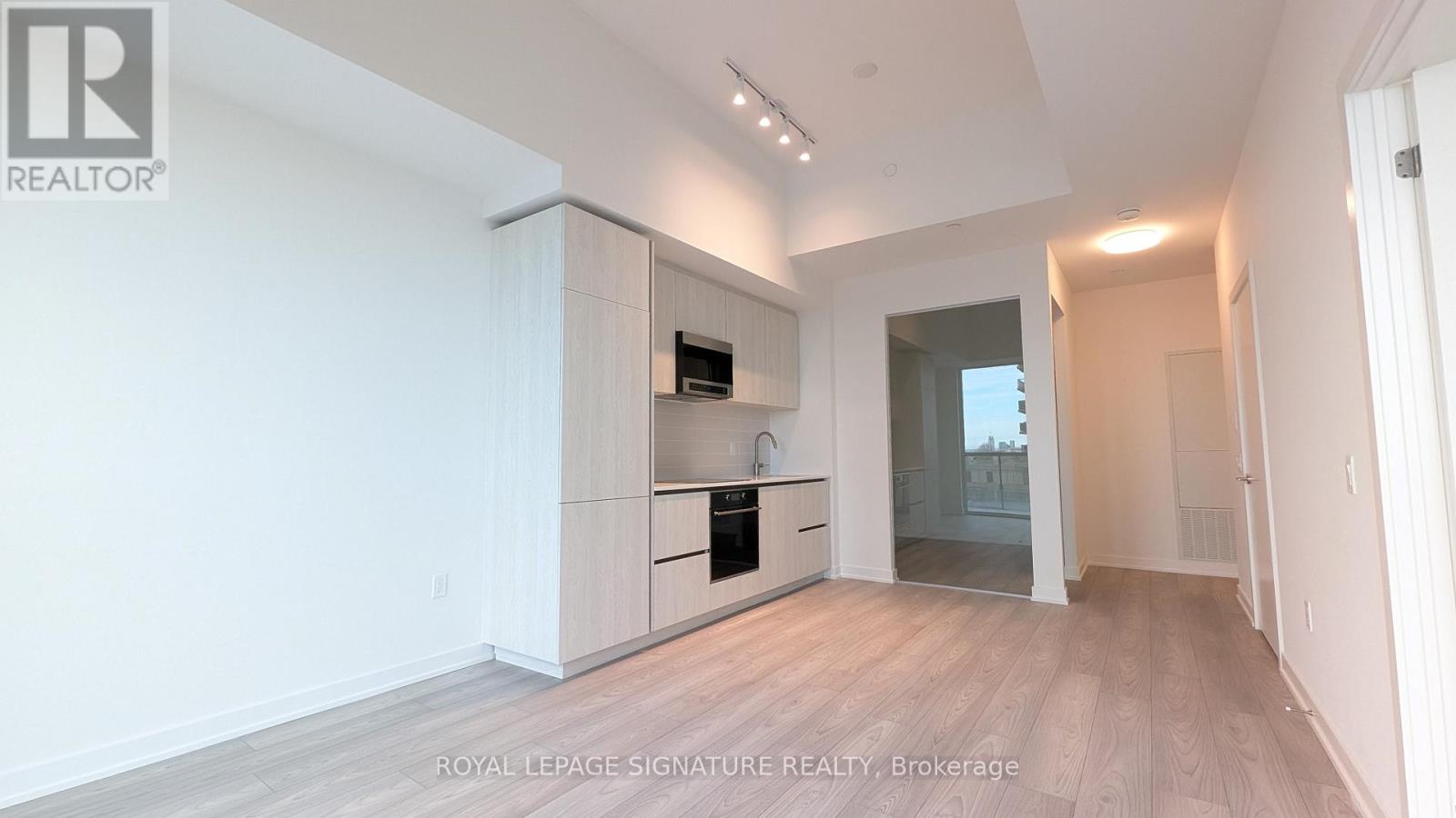 605 - 120 Broadway Avenue, Toronto, Ontario  M4P 0E9 - Photo 6 - C12574406