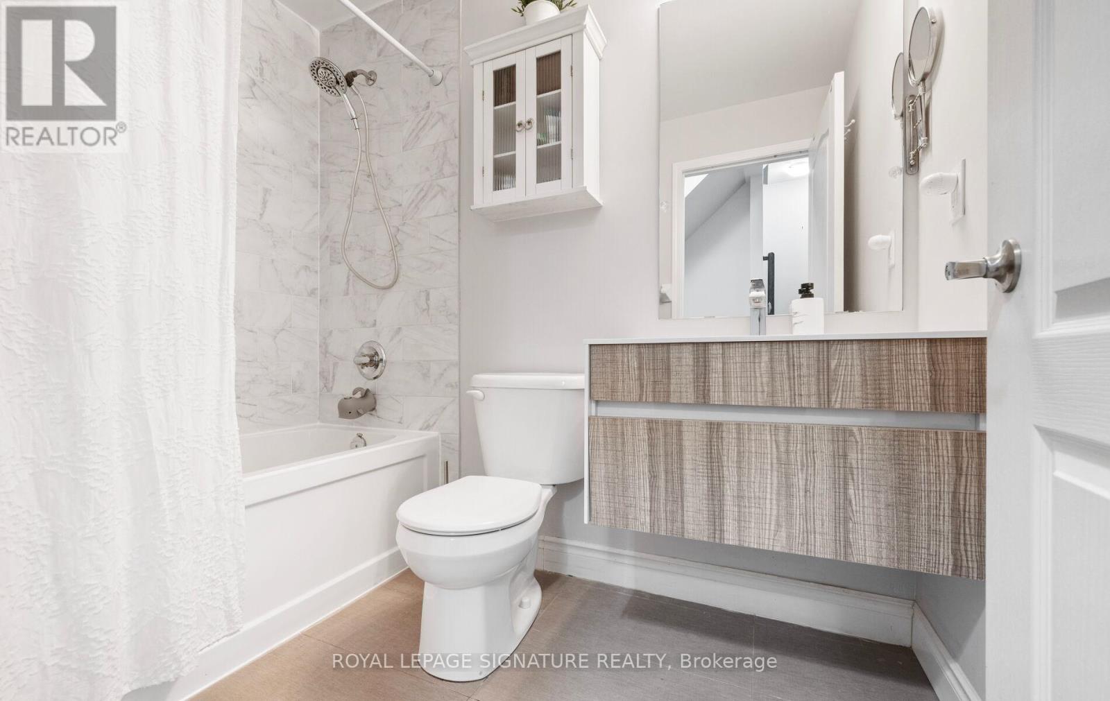 240 - 15 Coneflower Crescent, Toronto, Ontario  M2R 0A5 - Photo 27 - C12574412