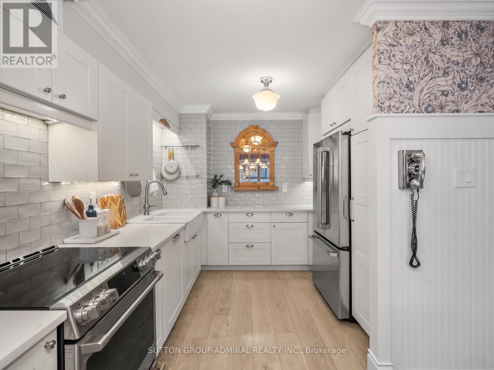 810 - 45 Carlton Street, Toronto, Ontario  M5B 2H9 - Photo 4 - C12574414