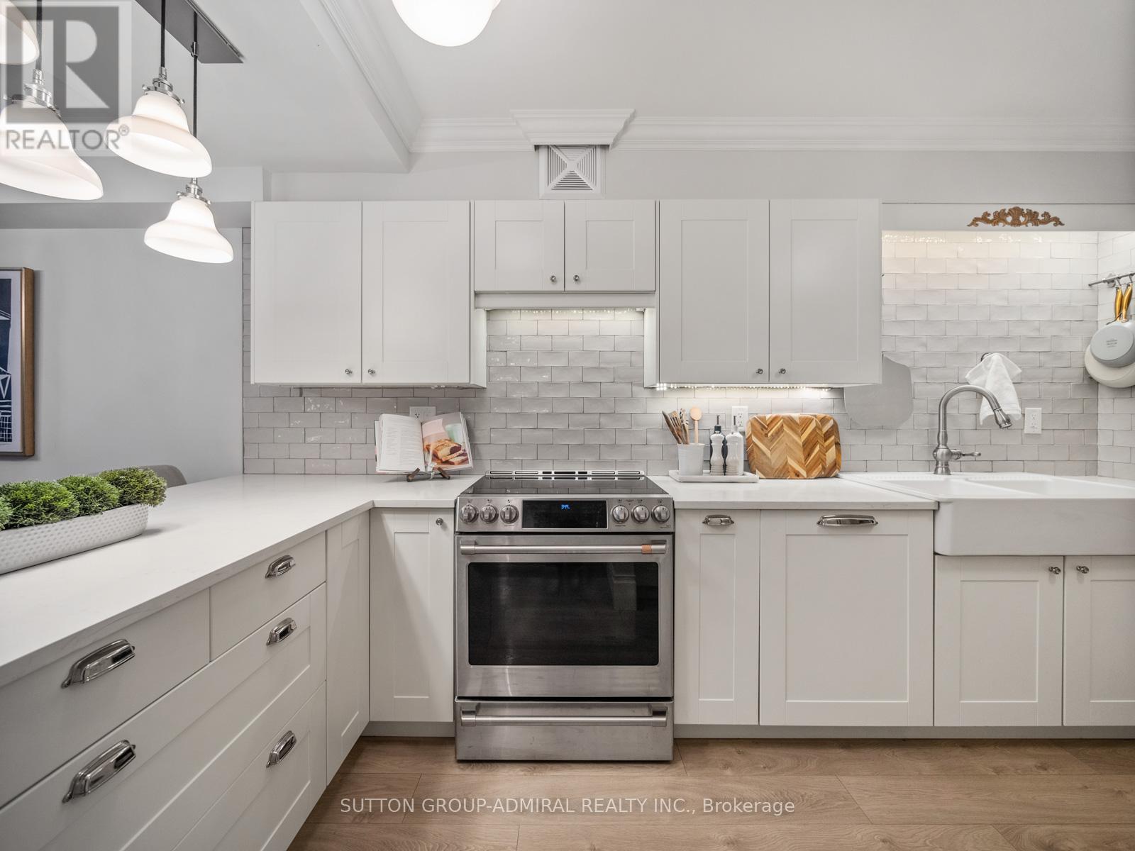 810 - 45 Carlton Street, Toronto, Ontario  M5B 2H9 - Photo 6 - C12574414