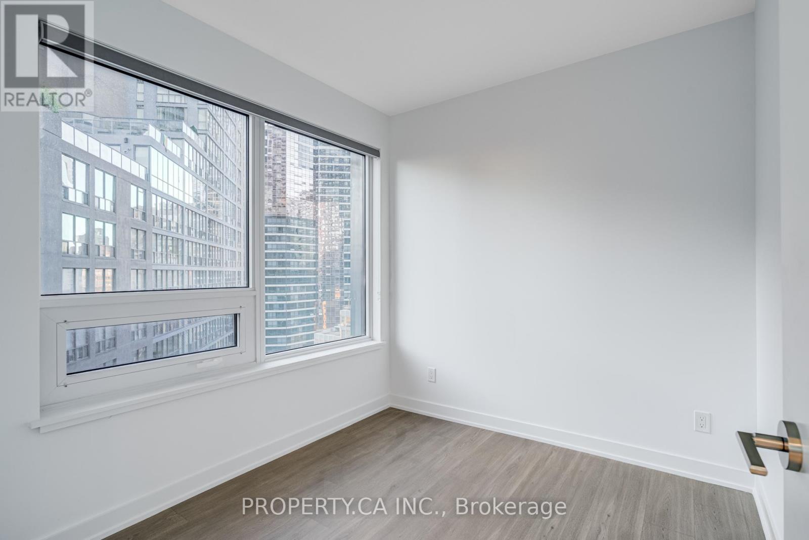 2116 - 8 Wellesley Street W, Toronto, Ontario  M4Y 0J5 - Photo 20 - C12574420