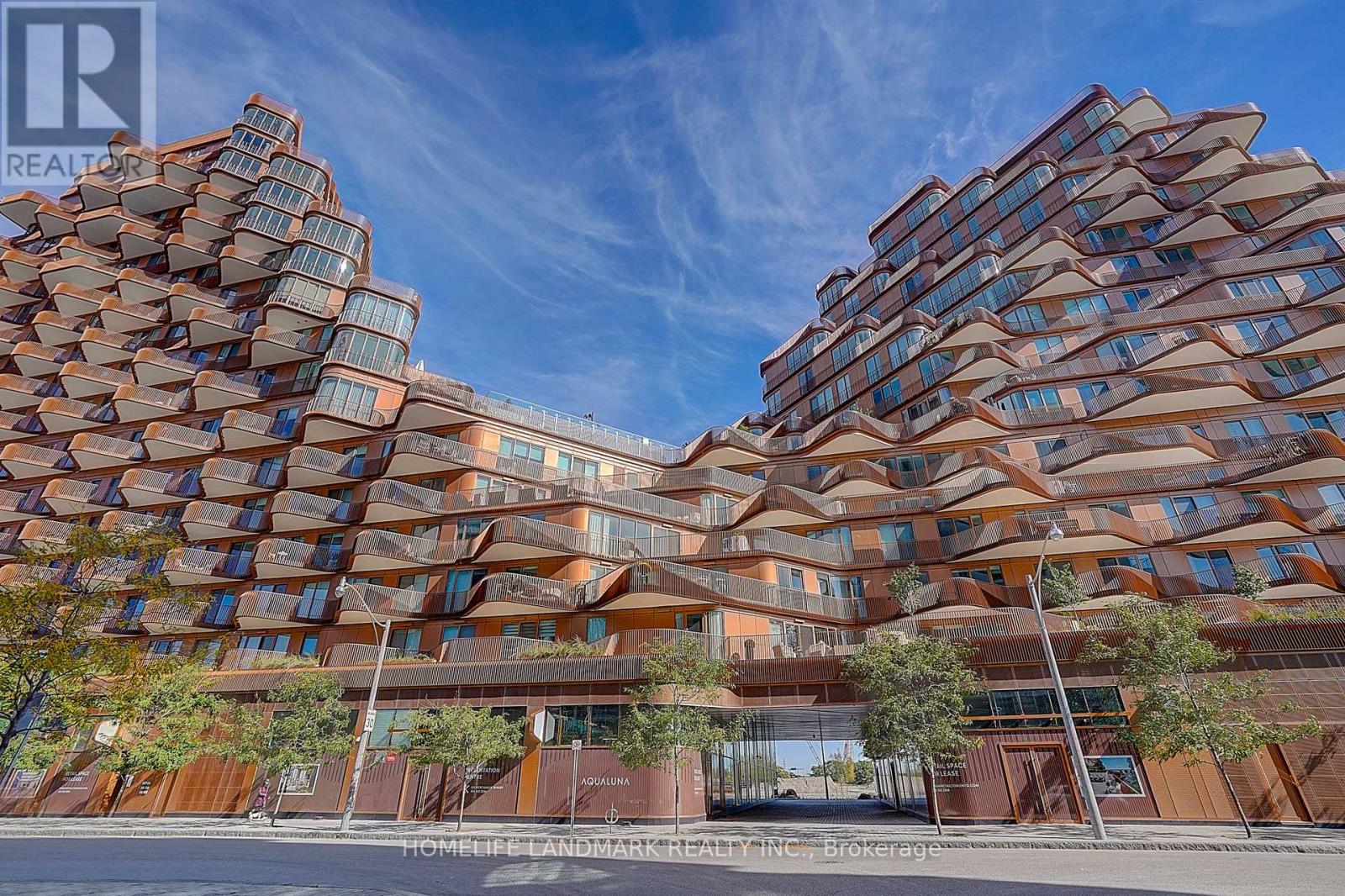 1122 - 155 Merchants' Wharf, Toronto, Ontario  M5A 0Y4 - Photo 2 - C12574438