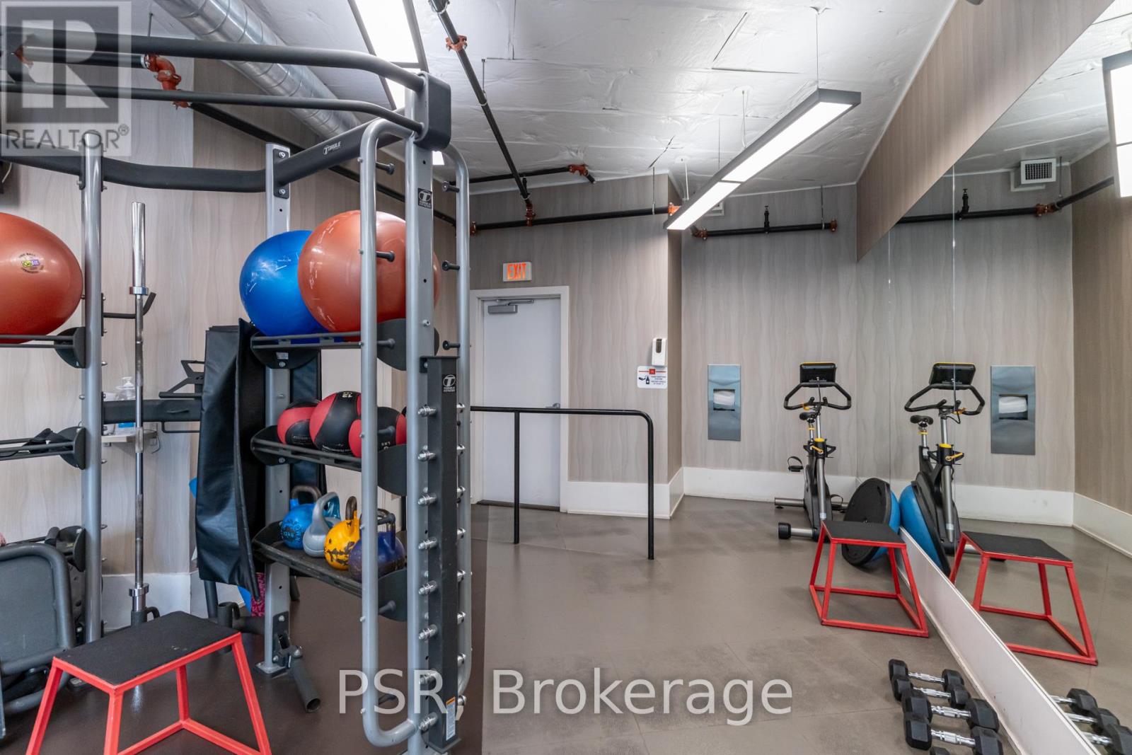 630 - 20 Bruyeres Mews, Toronto, Ontario  M5V 0G8 - Photo 38 - C12574440