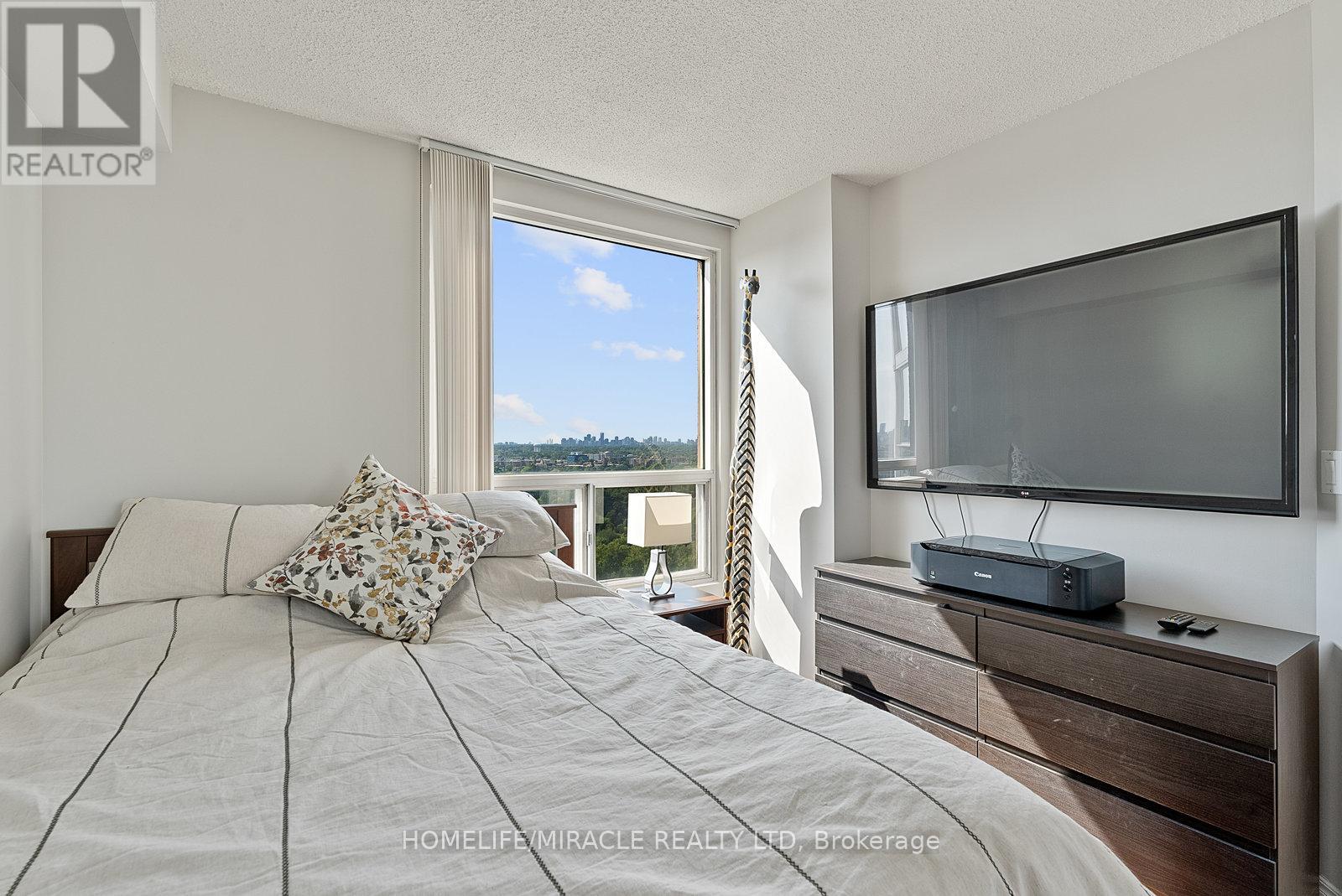 2009 - 7 Concorde Place, Toronto, Ontario  M3C 3N4 - Photo 21 - C12574488