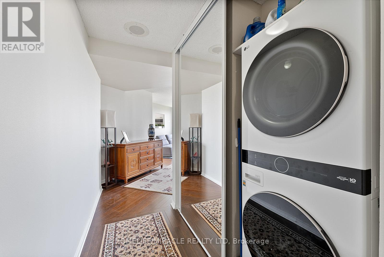 2009 - 7 Concorde Place, Toronto, Ontario  M3C 3N4 - Photo 25 - C12574488