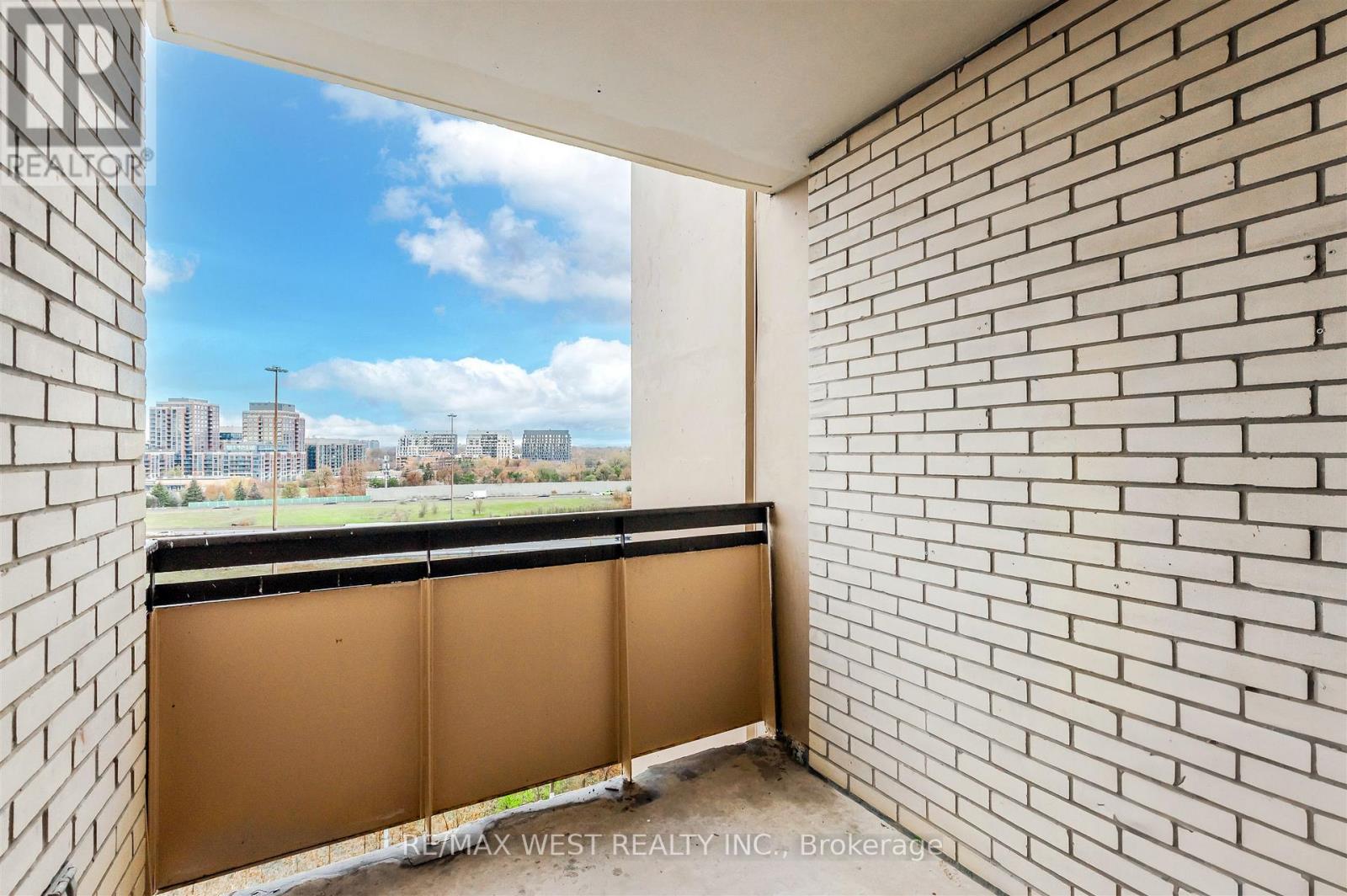 904 - 130 Neptune Drive, Toronto, Ontario  M6A 1X5 - Photo 34 - C12574504