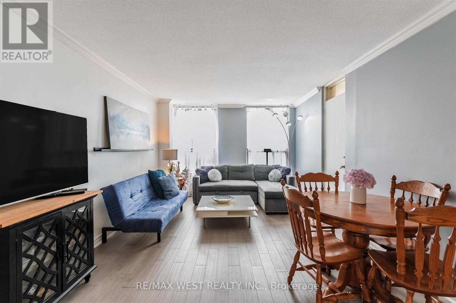 904 - 130 Neptune Drive, Toronto, Ontario  M6A 1X5 - Photo 7 - C12574504