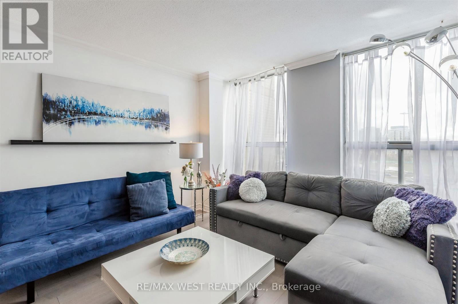 904 - 130 Neptune Drive, Toronto, Ontario  M6A 1X5 - Photo 13 - C12574518