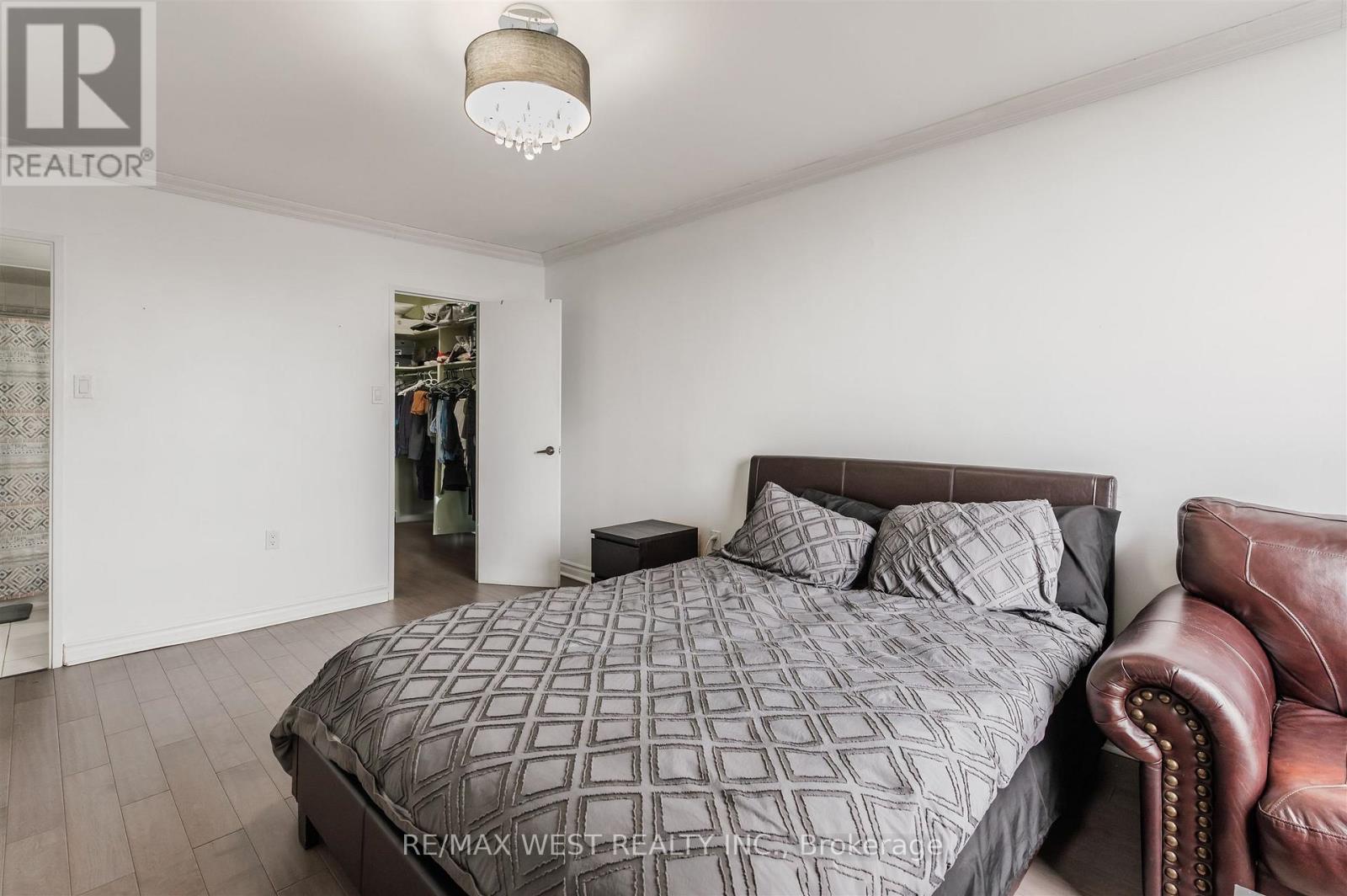 904 - 130 Neptune Drive, Toronto, Ontario  M6A 1X5 - Photo 22 - C12574518