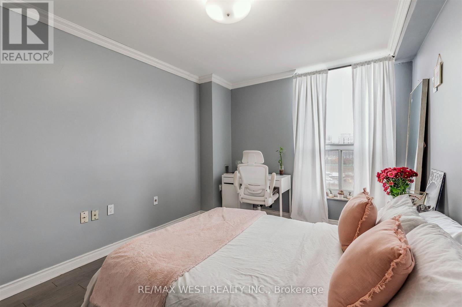 904 - 130 Neptune Drive, Toronto, Ontario  M6A 1X5 - Photo 26 - C12574518