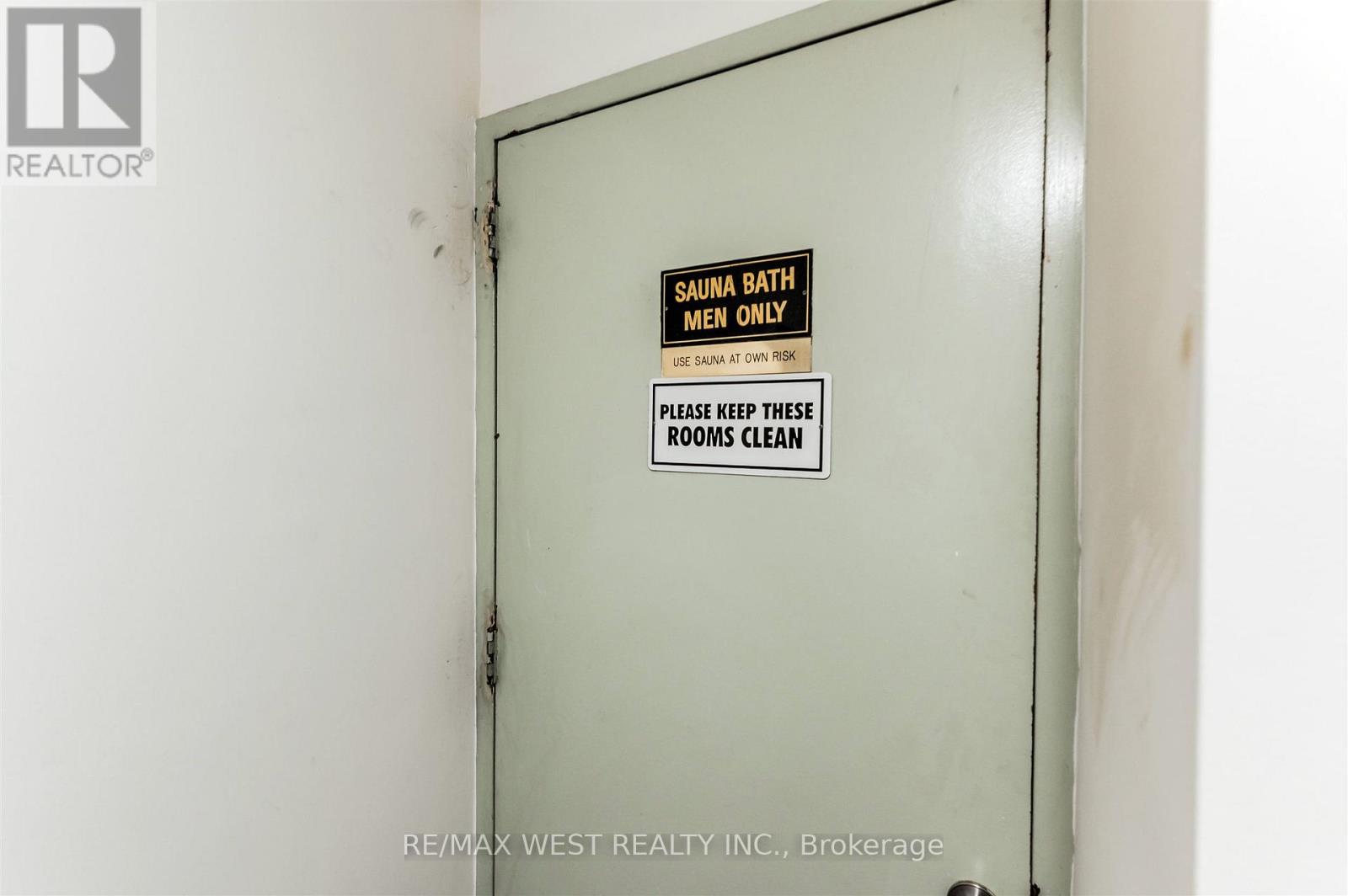 904 - 130 Neptune Drive, Toronto, Ontario  M6A 1X5 - Photo 37 - C12574518