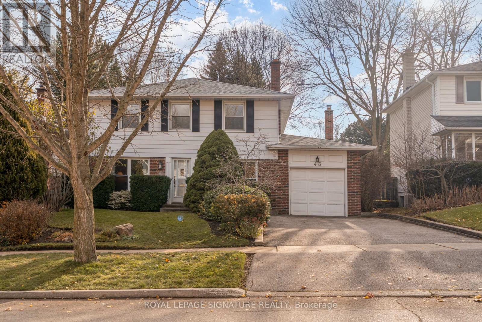 43 DAVEAN DRIVE, Toronto, Ontario