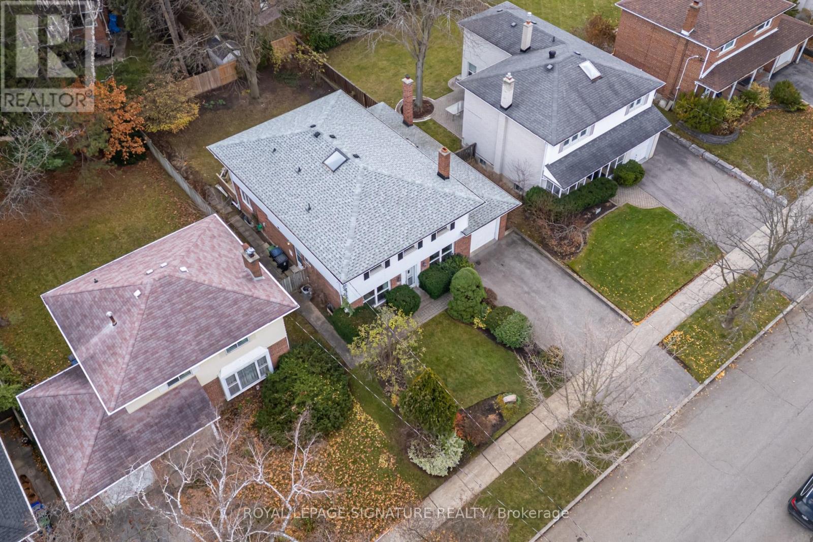 43 Davean Drive, Toronto, Ontario  M2L 2R6 - Photo 2 - C12574546