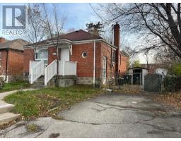 223 HARLANDALE AVENUE, Toronto, Ontario