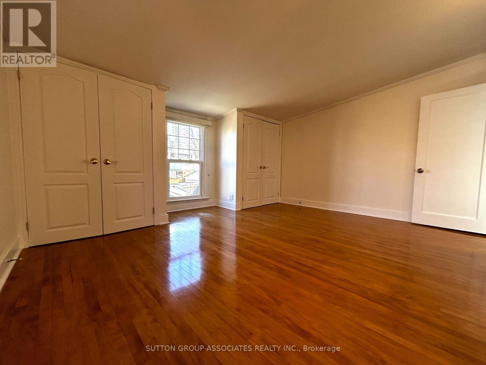 129 Kenwood Avenue, Toronto, Ontario  M6C 2S4 - Photo 11 - C12574564