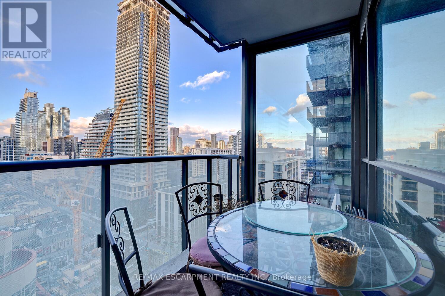 1809 - 15 Grenville Street N, Toronto, Ontario  M4Y 1A1 - Photo 20 - C12574578