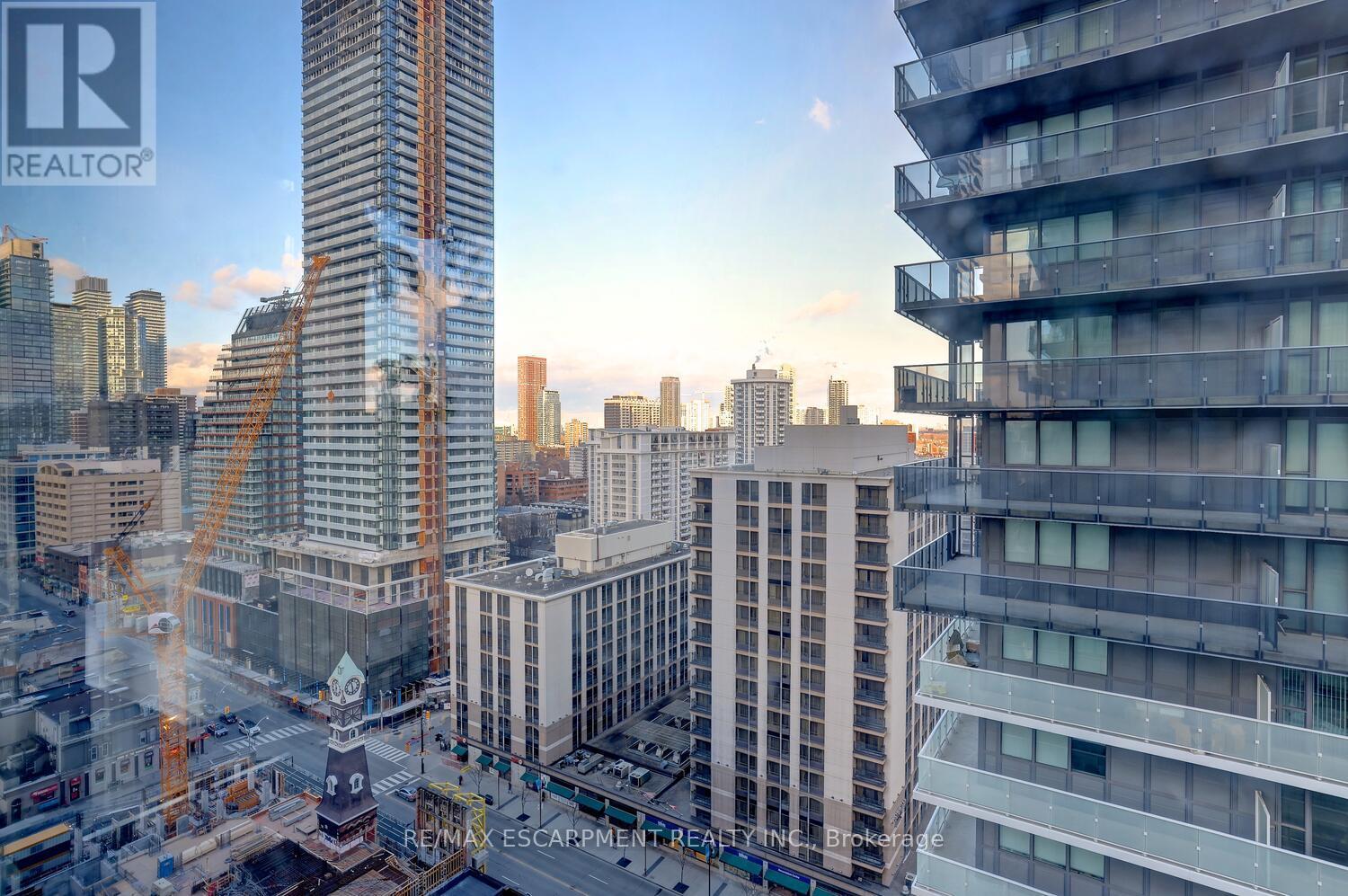 1809 - 15 Grenville Street N, Toronto, Ontario  M4Y 1A1 - Photo 27 - C12574578