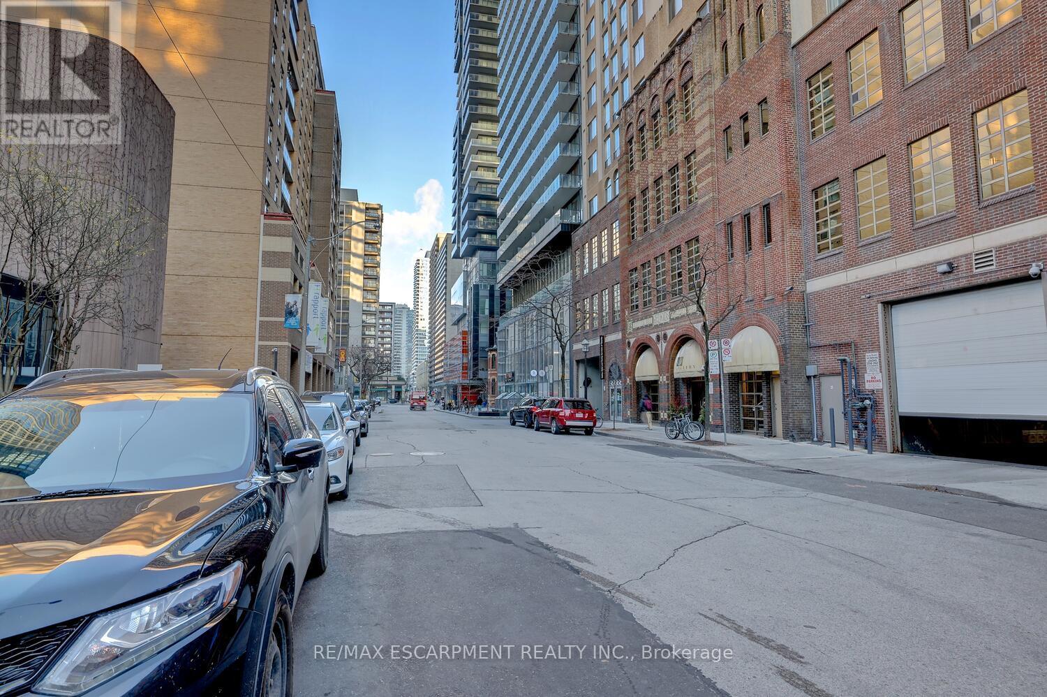 1809 - 15 Grenville Street N, Toronto, Ontario  M4Y 1A1 - Photo 41 - C12574578