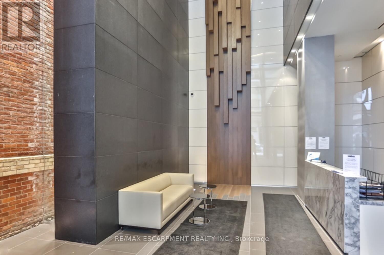 1809 - 15 Grenville Street N, Toronto, Ontario  M4Y 1A1 - Photo 6 - C12574578