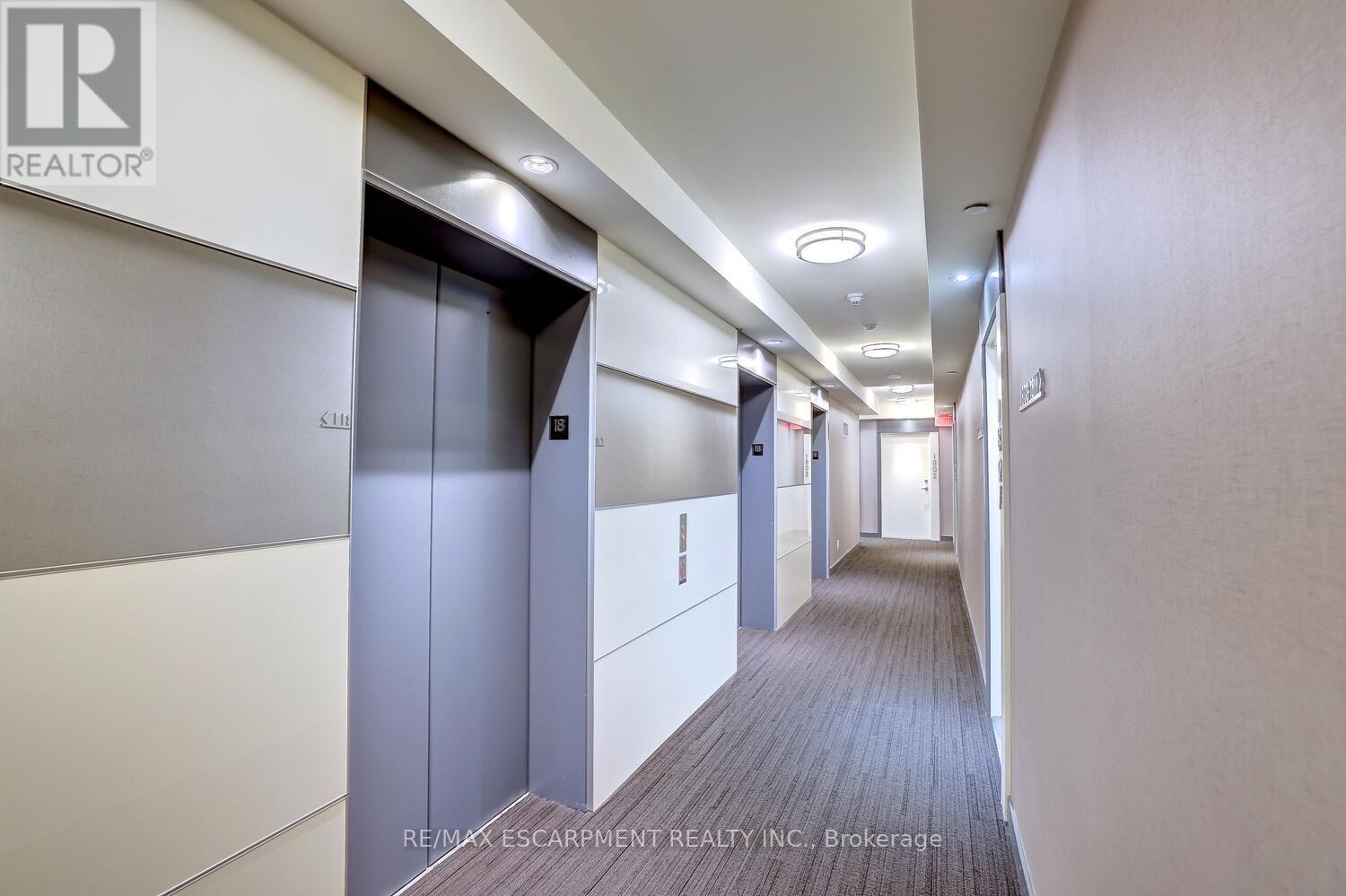 1809 - 15 Grenville Street N, Toronto, Ontario  M4Y 1A1 - Photo 8 - C12574578