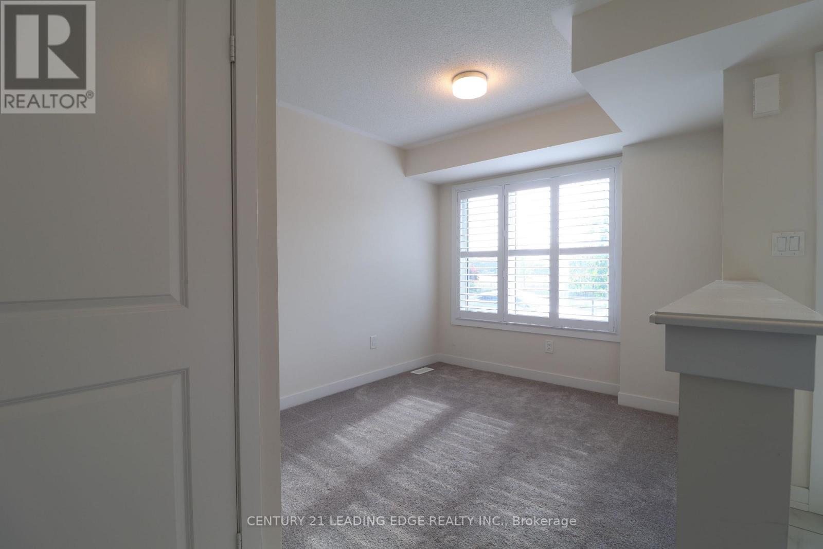 2644 Castlegate Crossing, Pickering, Ontario  L1X 0H8 - Photo 25 - E12574428