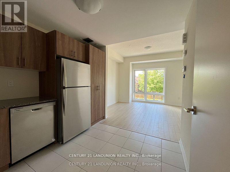 15 - 255 Mclevin Avenue, Toronto, Ontario  M1B 0E8 - Photo 4 - E12574580