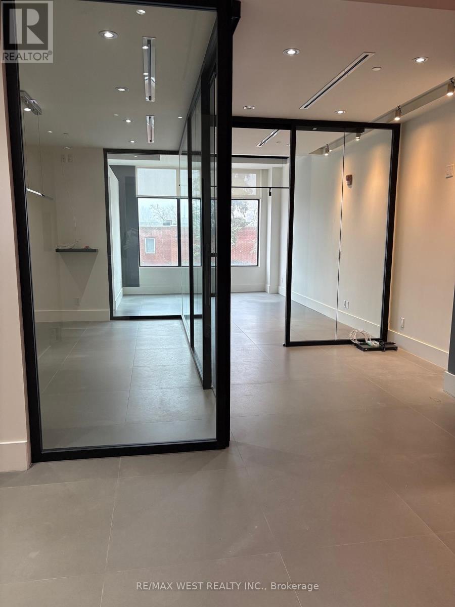 307 - 10376 YONGE STREET, Richmond Hill, Ontario