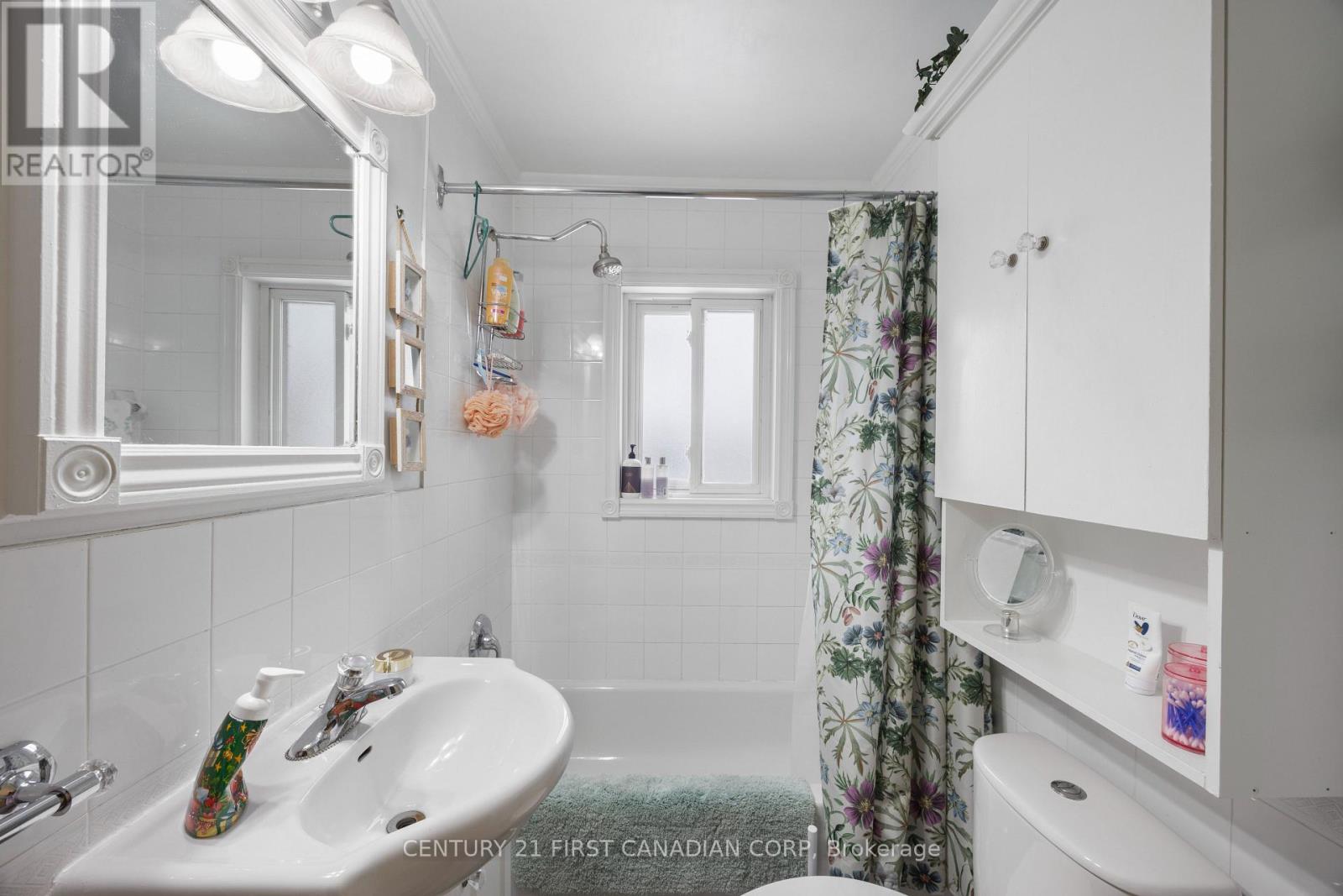 265 Short Avenue, London East, Ontario N5W 1W3 - Photo 20 - X12562182