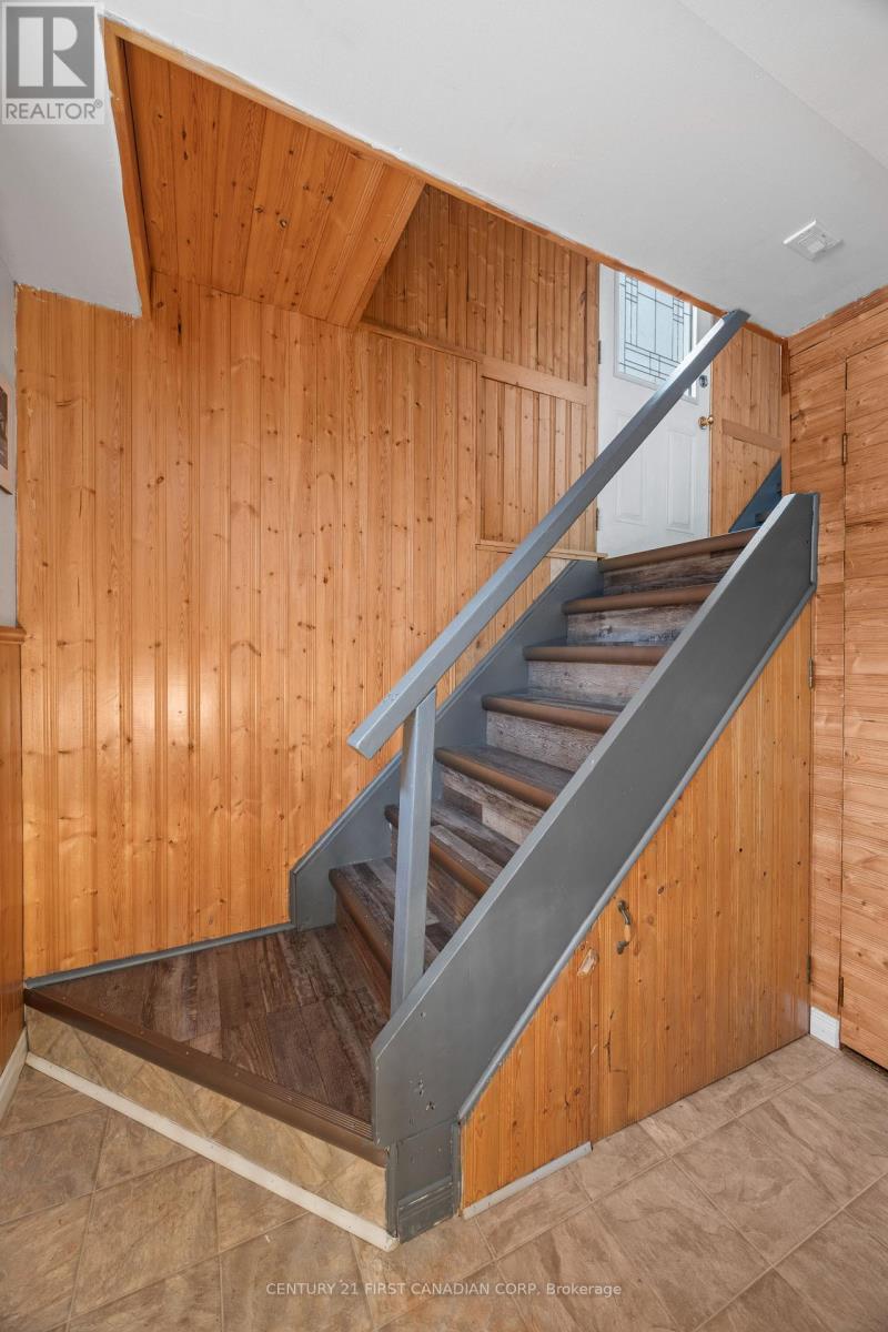 265 Short Avenue, London East, Ontario N5W 1W3 - Photo 24 - X12562182