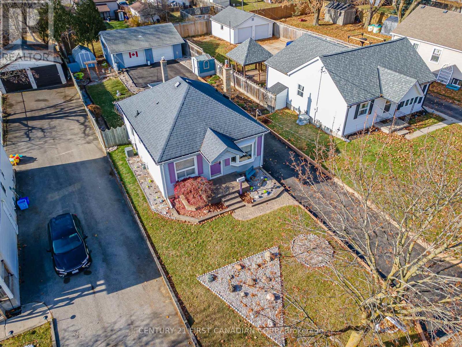 265 Short Avenue, London East, Ontario N5W 1W3 - Photo 44 - X12562182