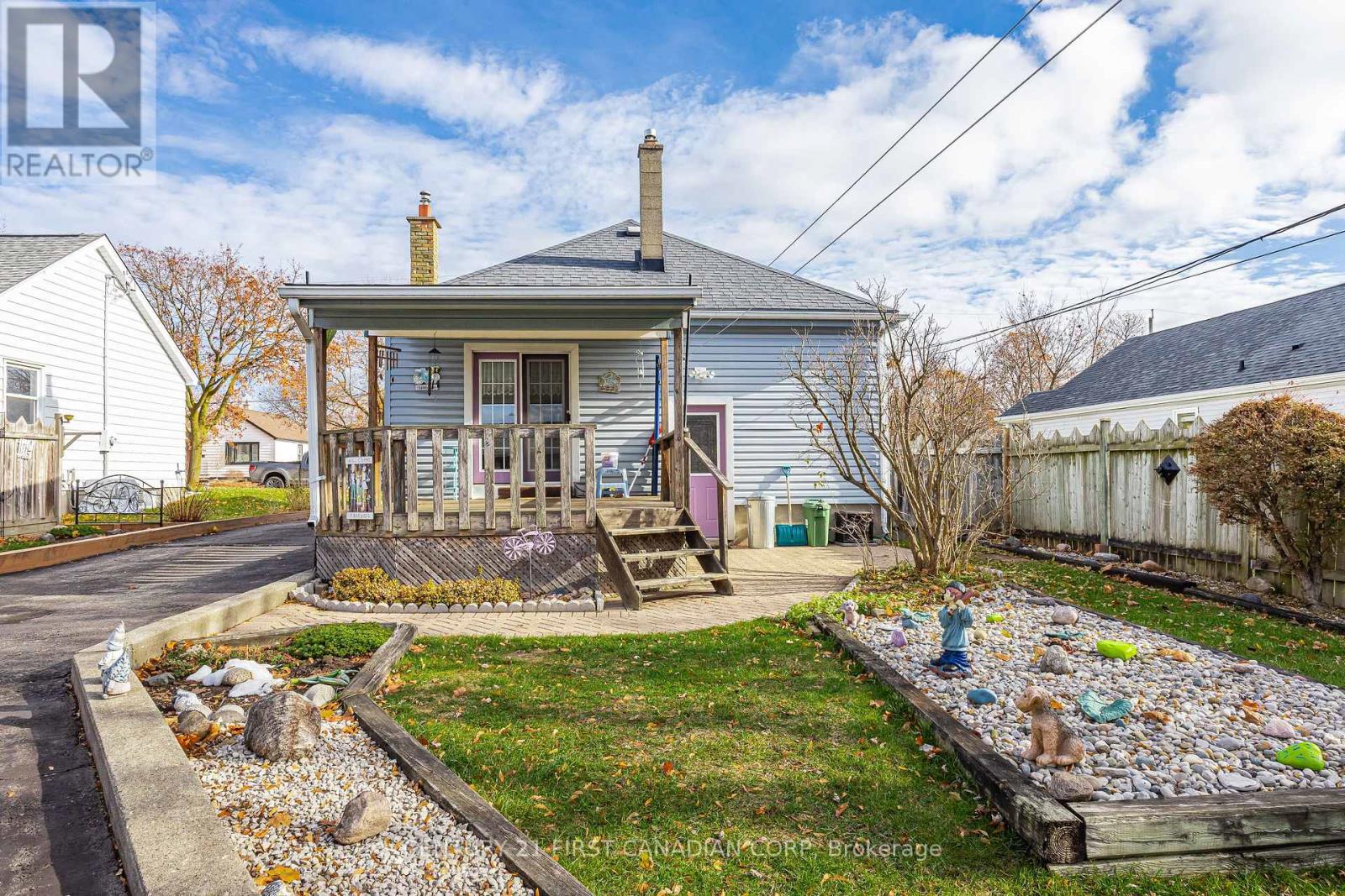 265 Short Avenue, London East, Ontario N5W 1W3 - Photo 37 - X12562182