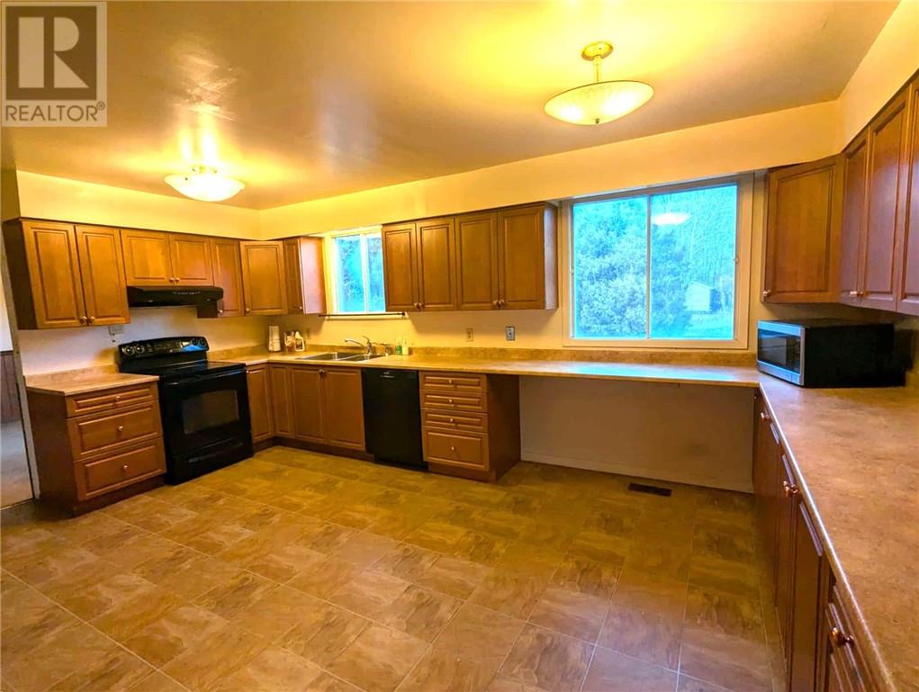 1424 Ramsey Lake, Sudbury, Ontario  P3E 6J1 - Photo 10 - 2125761