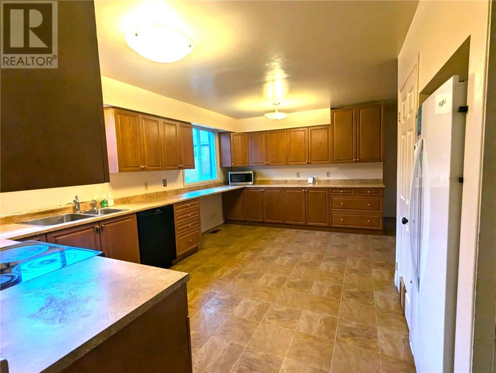 1424 Ramsey Lake, Sudbury, Ontario  P3E 6J1 - Photo 9 - 2125761