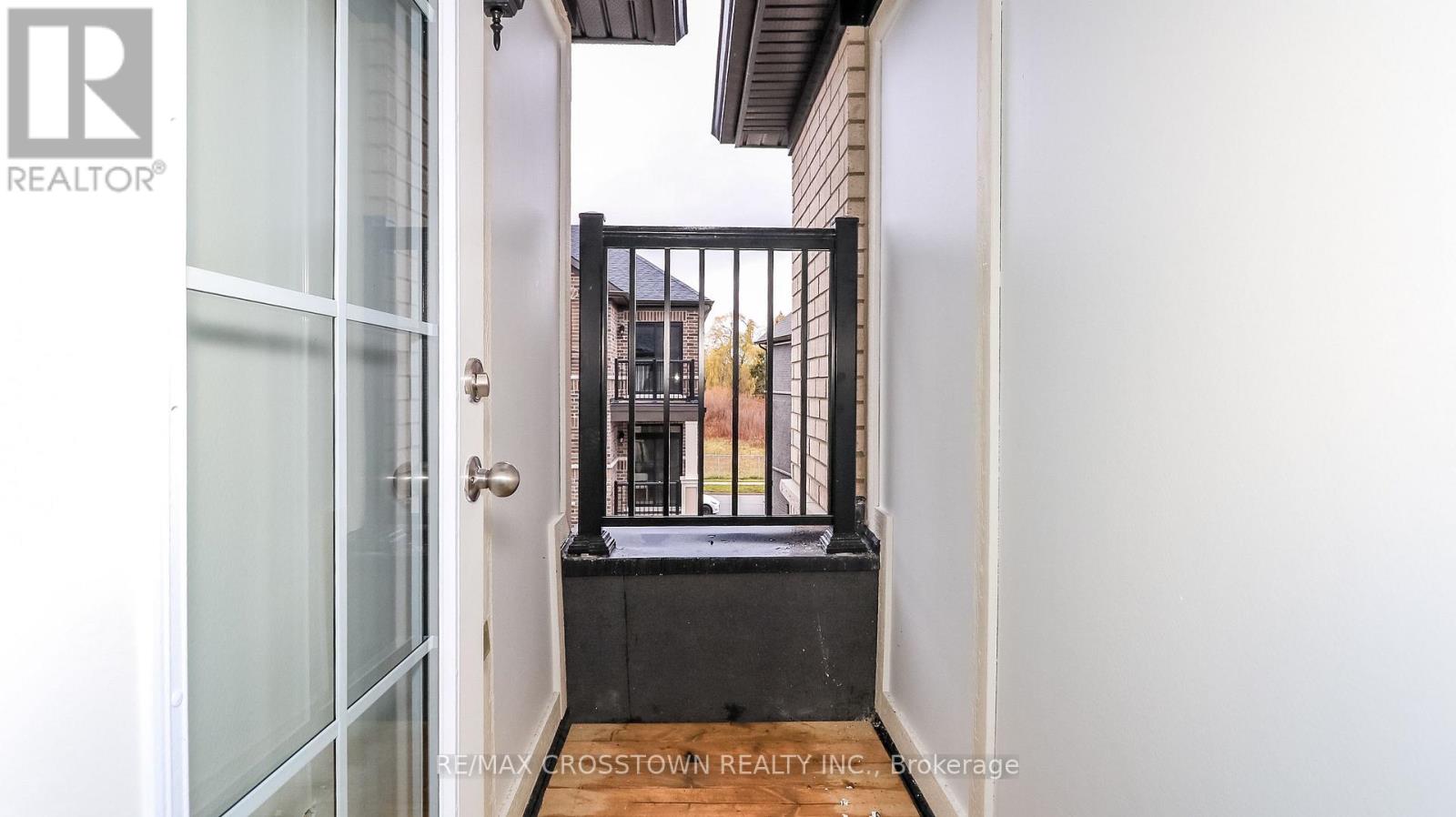 Unit 18 - 2029 Matteer Court, Innisfil, Ontario  L9S 4T9 - Photo 23 - N12574352